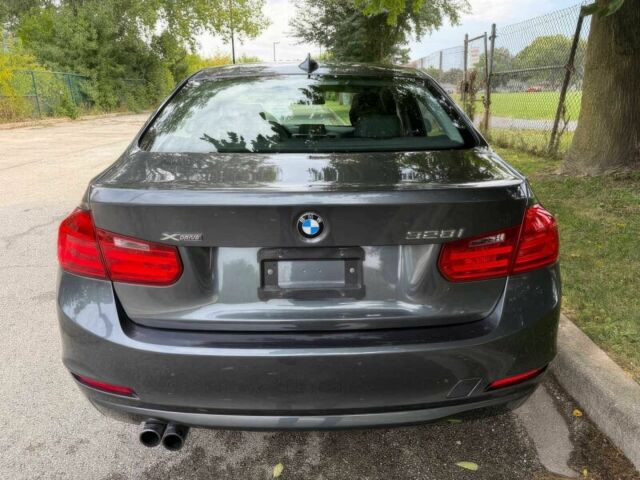 Серый БМВ 3 Серия, объемом двигателя 2 л и пробегом 83 тыс. км за 12300 $, фото 5 на Automoto.ua