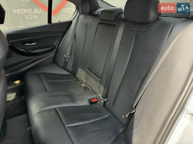 Серый БМВ 3 Серия, объемом двигателя 2 л и пробегом 133 тыс. км за 15499 $, фото 35 на Automoto.ua