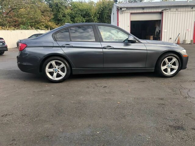 Серый БМВ 3 Серия, объемом двигателя 2 л и пробегом 84 тыс. км за 4700 $, фото 5 на Automoto.ua