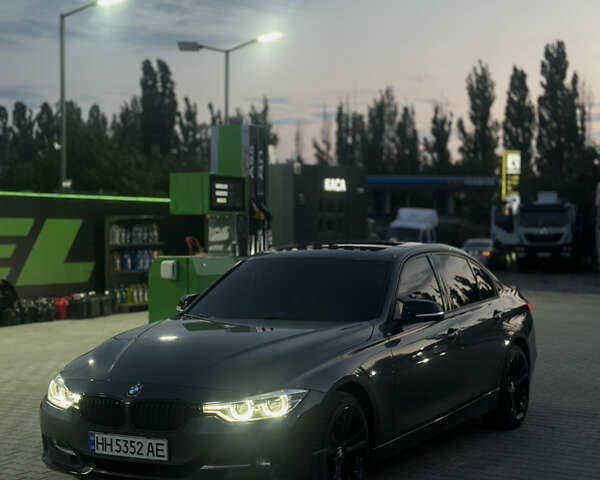 Сірий БМВ 3 Серія, об'ємом двигуна 2 л та пробігом 180 тис. км за 14400 $, фото 11 на Automoto.ua