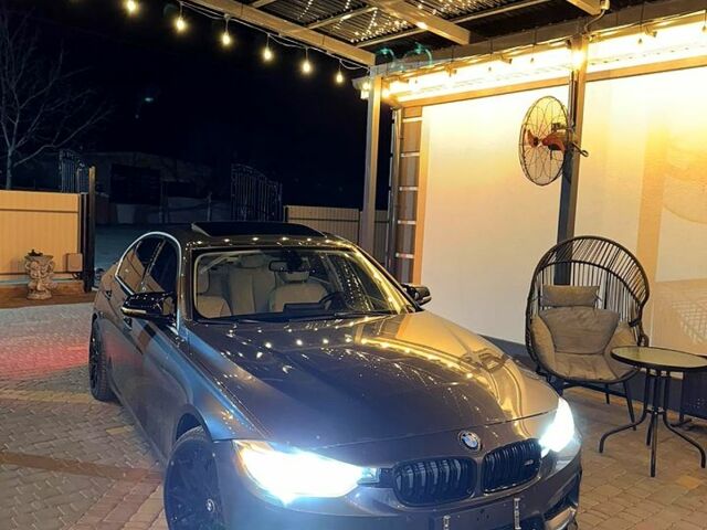 Серый БМВ 3 Серия, объемом двигателя 3 л и пробегом 0 тыс. км за 19000 $, фото 1 на Automoto.ua