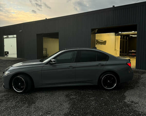 Серый БМВ 3 Серия, объемом двигателя 2 л и пробегом 163 тыс. км за 15700 $, фото 19 на Automoto.ua