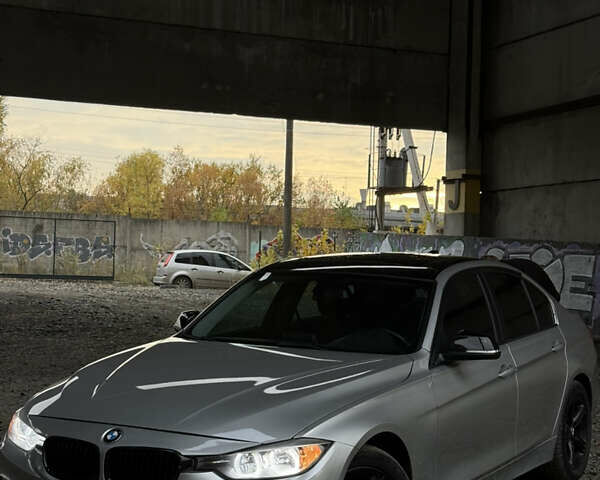 Серый БМВ 3 Серия, объемом двигателя 2 л и пробегом 210 тыс. км за 10500 $, фото 3 на Automoto.ua
