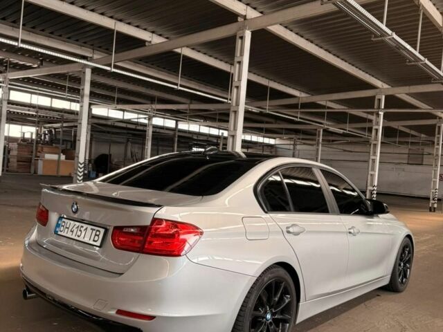 Сірий БМВ 3 Серія, об'ємом двигуна 2 л та пробігом 194 тис. км за 11000 $, фото 2 на Automoto.ua