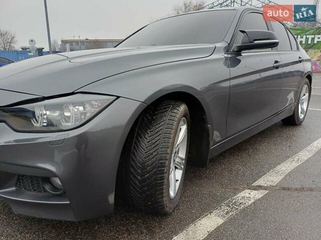 Сірий БМВ 3 Серія, об'ємом двигуна 2 л та пробігом 198 тис. км за 11800 $, фото 7 на Automoto.ua
