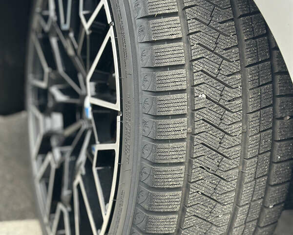 Серый БМВ 3 Серия, объемом двигателя 2 л и пробегом 180 тыс. км за 16850 $, фото 27 на Automoto.ua