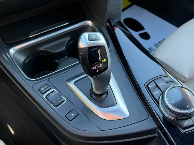 Сірий БМВ 3 Серія, об'ємом двигуна 2 л та пробігом 110 тис. км за 329 $, фото 17 на Automoto.ua