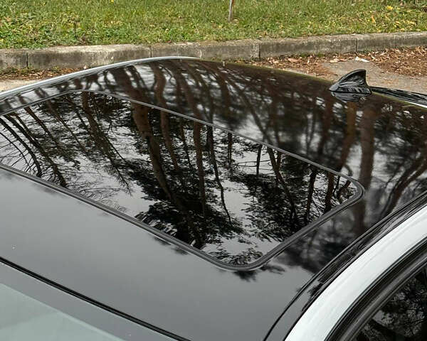 Серый БМВ 3 Серия, объемом двигателя 2 л и пробегом 225 тыс. км за 12600 $, фото 14 на Automoto.ua