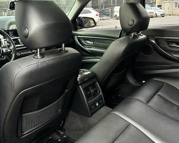 Сірий БМВ 3 Серія, об'ємом двигуна 2 л та пробігом 158 тис. км за 15850 $, фото 13 на Automoto.ua