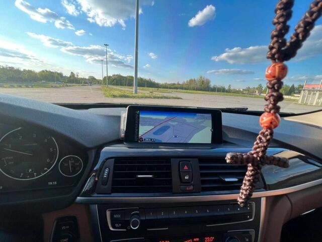 Серый БМВ 3 Серия, объемом двигателя 2 л и пробегом 327 тыс. км за 15555 $, фото 12 на Automoto.ua