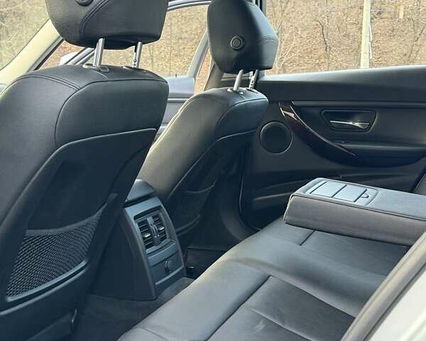 Серый БМВ 3 Серия, объемом двигателя 2 л и пробегом 127 тыс. км за 16700 $, фото 21 на Automoto.ua