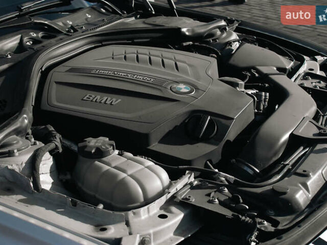 Сірий БМВ 3 Серія, об'ємом двигуна 2.98 л та пробігом 180 тис. км за 17700 $, фото 16 на Automoto.ua