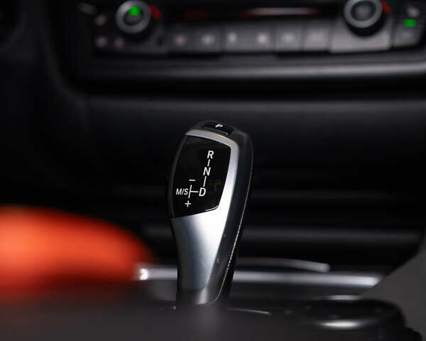 Серый БМВ 3 Серия, объемом двигателя 2 л и пробегом 192 тыс. км за 15000 $, фото 14 на Automoto.ua