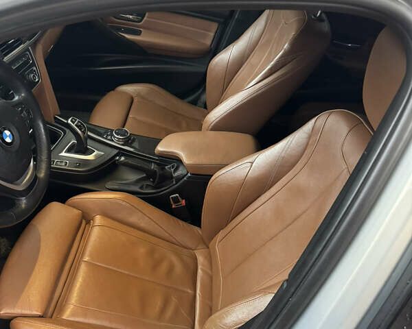 Серый БМВ 3 Серия, объемом двигателя 2 л и пробегом 222 тыс. км за 16500 $, фото 8 на Automoto.ua