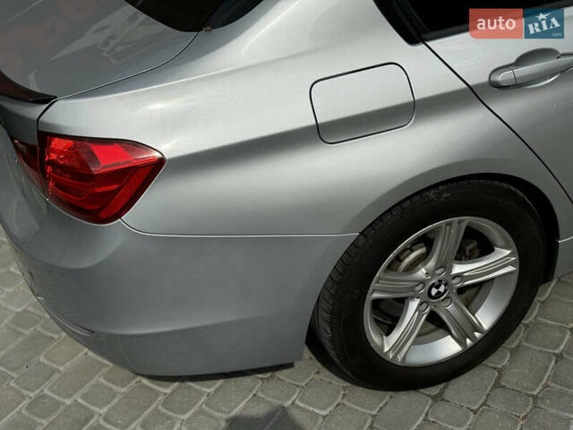 Серый БМВ 3 Серия, объемом двигателя 2 л и пробегом 133 тыс. км за 15499 $, фото 13 на Automoto.ua