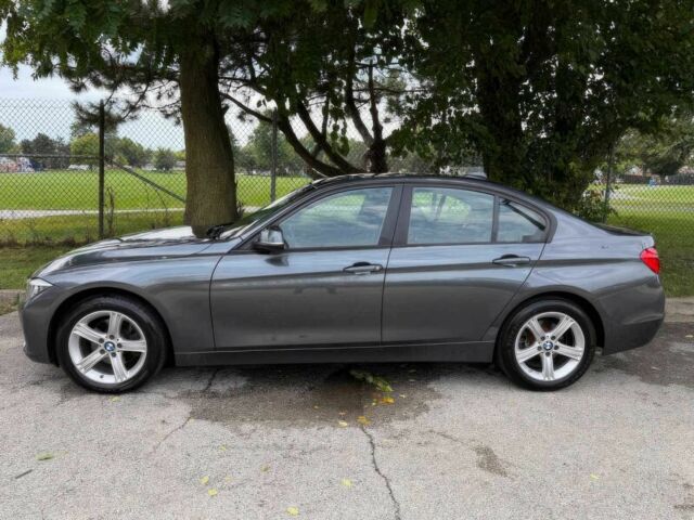 Серый БМВ 3 Серия, объемом двигателя 2 л и пробегом 83 тыс. км за 12300 $, фото 3 на Automoto.ua