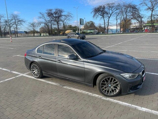 Серый БМВ 3 Серия, объемом двигателя 0 л и пробегом 186 тыс. км за 14800 $, фото 3 на Automoto.ua