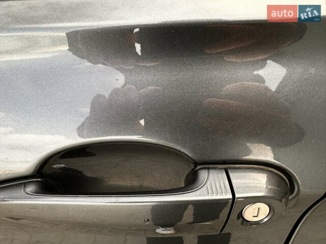 Серый БМВ 3 Серия, объемом двигателя 2 л и пробегом 170 тыс. км за 14350 $, фото 14 на Automoto.ua