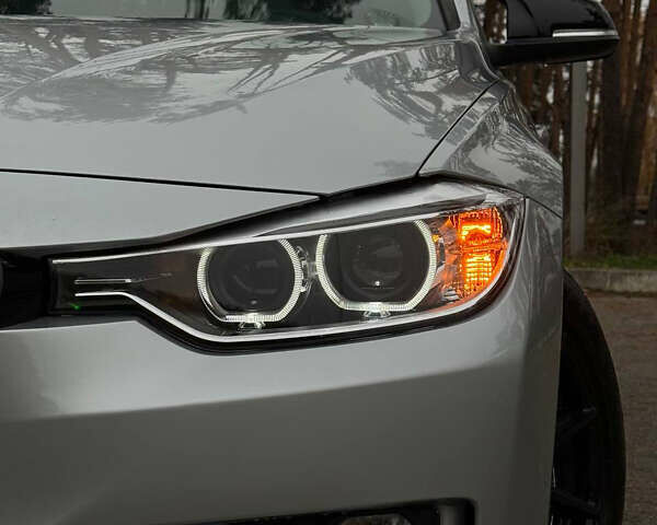 Серый БМВ 3 Серия, объемом двигателя 2 л и пробегом 225 тыс. км за 12600 $, фото 1 на Automoto.ua