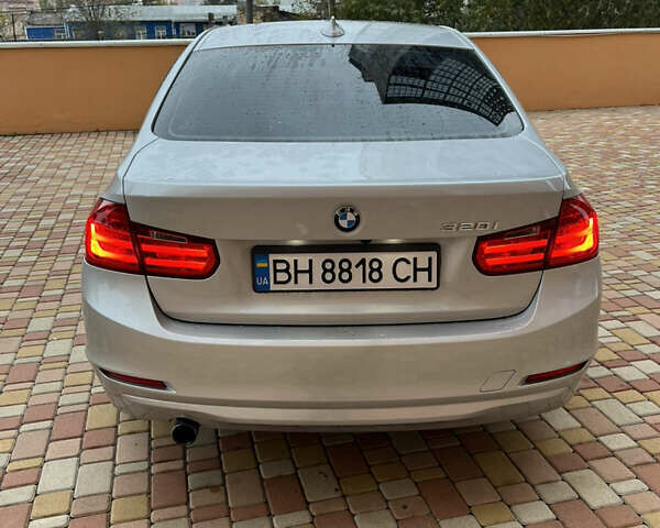 Серый БМВ 3 Серия, объемом двигателя 2 л и пробегом 180 тыс. км за 11000 $, фото 4 на Automoto.ua