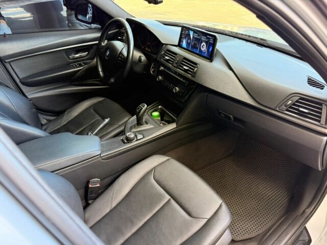 Сірий БМВ 3 Серія, об'ємом двигуна 2 л та пробігом 194 тис. км за 11000 $, фото 8 на Automoto.ua