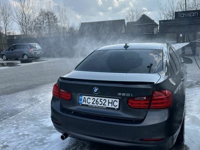 Серый БМВ 3 Серия, объемом двигателя 2 л и пробегом 2 тыс. км за 15000 $, фото 6 на Automoto.ua