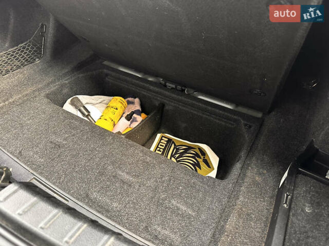 Серый БМВ 3 Серия, объемом двигателя 2 л и пробегом 170 тыс. км за 14350 $, фото 27 на Automoto.ua