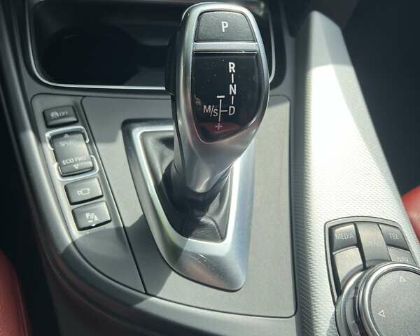 Серый БМВ 3 Серия, объемом двигателя 2 л и пробегом 161 тыс. км за 17900 $, фото 11 на Automoto.ua