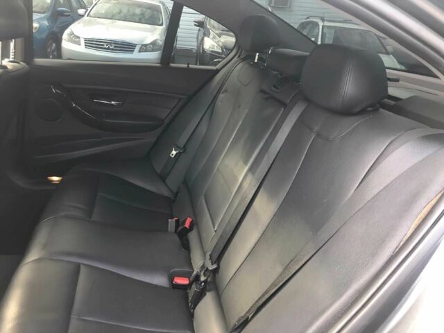 Серый БМВ 3 Серия, объемом двигателя 2 л и пробегом 84 тыс. км за 4700 $, фото 9 на Automoto.ua