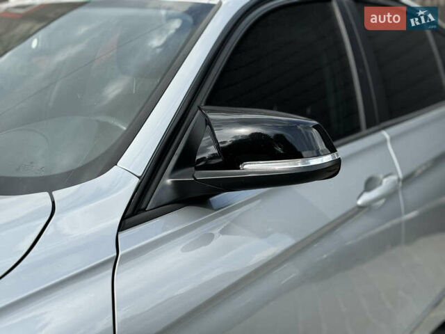 Серый БМВ 3 Серия, объемом двигателя 2 л и пробегом 133 тыс. км за 15499 $, фото 5 на Automoto.ua