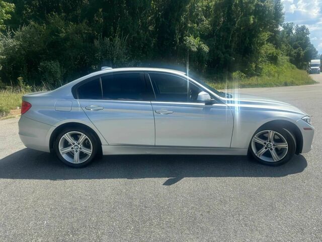 Сірий БМВ 3 Серія, об'ємом двигуна 2 л та пробігом 76 тис. км за 11000 $, фото 6 на Automoto.ua