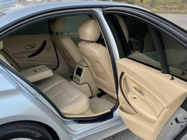 Серый БМВ 3 Серия, объемом двигателя 2 л и пробегом 220 тыс. км за 10990 $, фото 15 на Automoto.ua