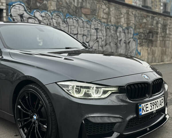 Сірий БМВ 3 Серія, об'ємом двигуна 2 л та пробігом 159 тис. км за 14000 $, фото 4 на Automoto.ua