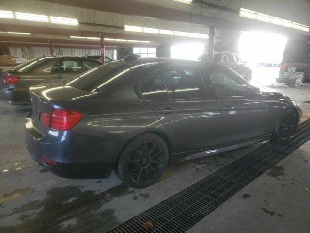 Серый БМВ 3 Серия, объемом двигателя 3 л и пробегом 50 тыс. км за 3000 $, фото 2 на Automoto.ua