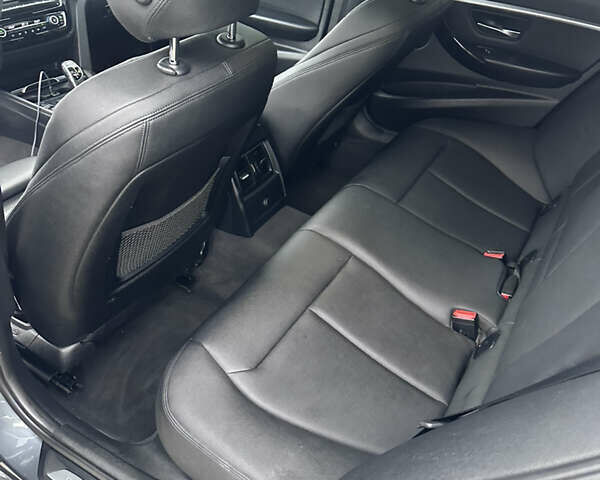 Серый БМВ 3 Серия, объемом двигателя 2 л и пробегом 138 тыс. км за 16500 $, фото 14 на Automoto.ua