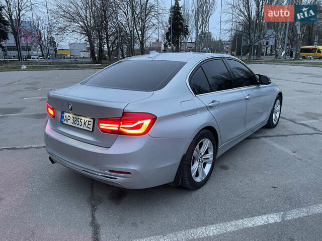Серый БМВ 3 Серия, объемом двигателя 2 л и пробегом 90 тыс. км за 14990 $, фото 6 на Automoto.ua