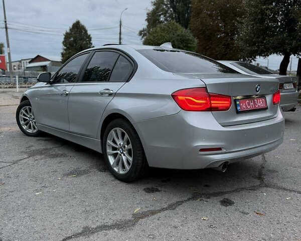 Серый БМВ 3 Серия, объемом двигателя 2 л и пробегом 143 тыс. км за 12000 $, фото 5 на Automoto.ua