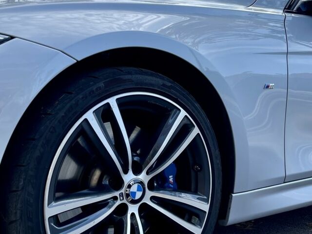 Серый БМВ 3 Серия, объемом двигателя 3 л и пробегом 179 тыс. км за 17350 $, фото 7 на Automoto.ua