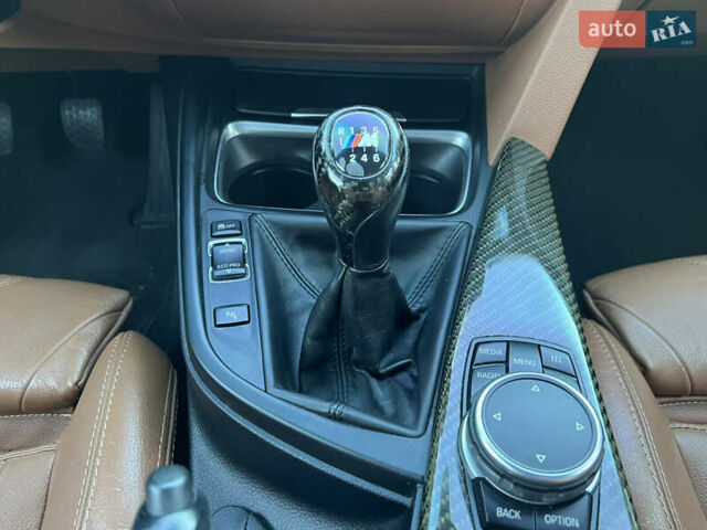 Сірий БМВ 3 Серія, об'ємом двигуна 2.98 л та пробігом 129 тис. км за 15900 $, фото 32 на Automoto.ua