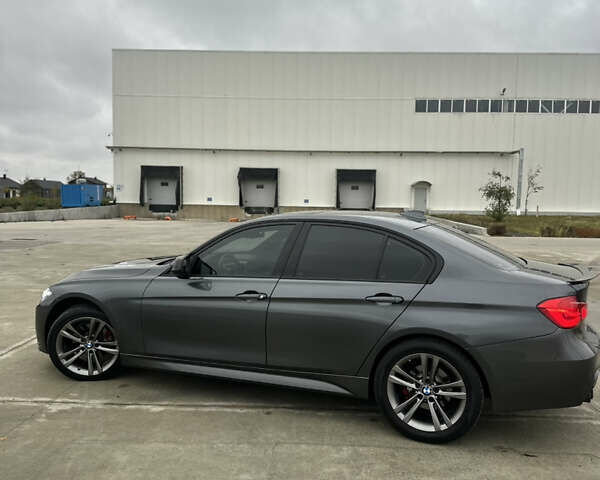 Серый БМВ 3 Серия, объемом двигателя 2 л и пробегом 138 тыс. км за 16500 $, фото 7 на Automoto.ua