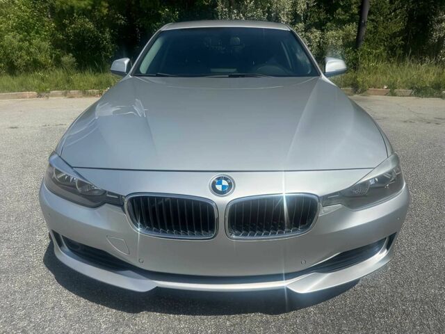 Сірий БМВ 3 Серія, об'ємом двигуна 2 л та пробігом 76 тис. км за 11000 $, фото 1 на Automoto.ua