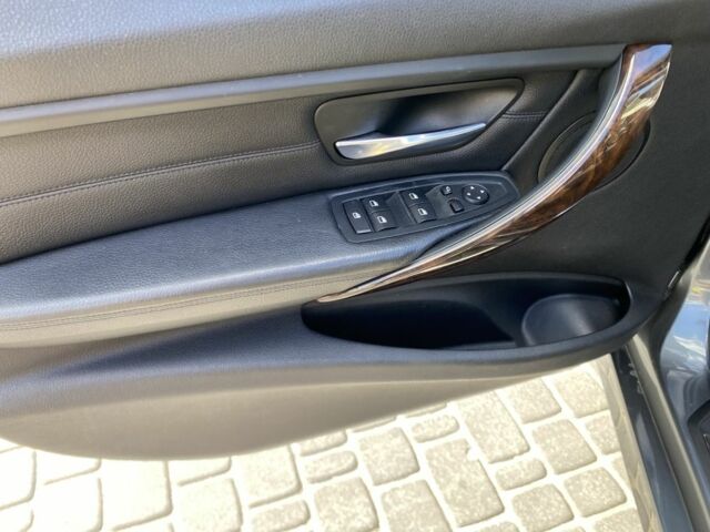 Сірий БМВ 3 Серія, об'ємом двигуна 2 л та пробігом 170 тис. км за 12700 $, фото 12 на Automoto.ua