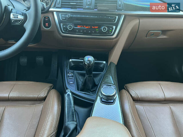 Сірий БМВ 3 Серія, об'ємом двигуна 2.98 л та пробігом 129 тис. км за 15900 $, фото 25 на Automoto.ua