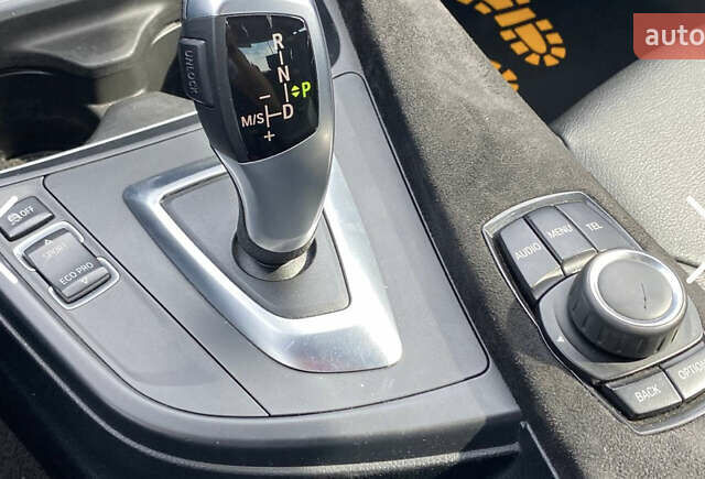 Серый БМВ 3 Серия, объемом двигателя 2 л и пробегом 183 тыс. км за 12600 $, фото 10 на Automoto.ua