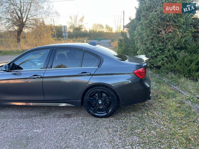 Сірий БМВ 3 Серія, об'ємом двигуна 2.98 л та пробігом 129 тис. км за 15900 $, фото 7 на Automoto.ua
