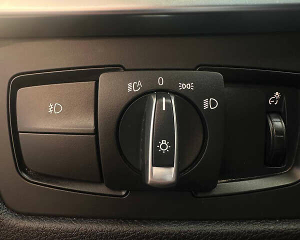 Серый БМВ 3 Серия, объемом двигателя 2 л и пробегом 72 тыс. км за 14600 $, фото 11 на Automoto.ua