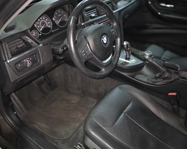 Серый БМВ 3 Серия, объемом двигателя 2 л и пробегом 324 тыс. км за 15750 $, фото 8 на Automoto.ua