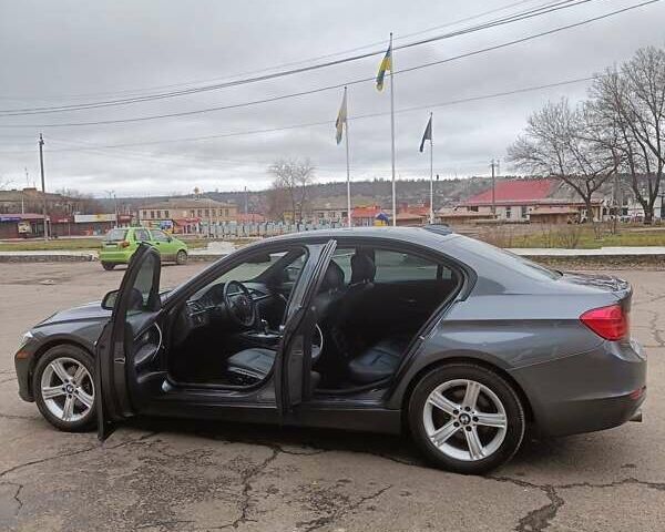 Серый БМВ 3 Серия, объемом двигателя 2 л и пробегом 133 тыс. км за 12999 $, фото 16 на Automoto.ua