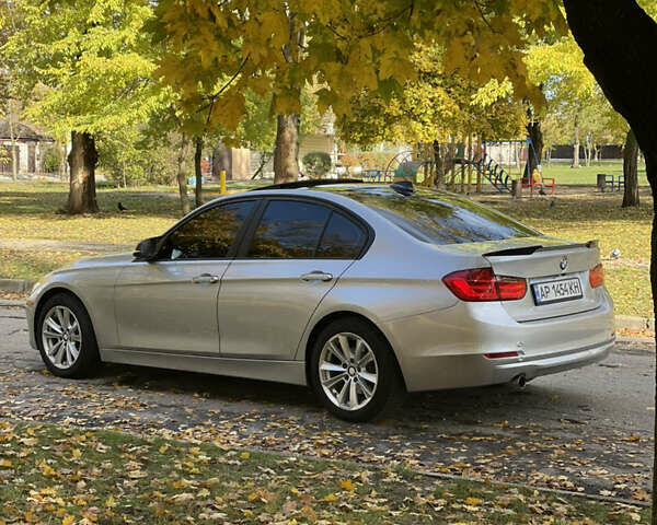 БМВ 3 Серия 2015 в Запорожье на Automoto.ua Серый БМВ 3 Серия, объемом двигателя 2 л и пробегом 165 тыс. км за 12800 $, фото 13 на Automoto.ua