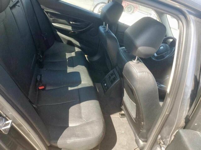 Сірий БМВ 3 Серія, об'ємом двигуна 2 л та пробігом 78 тис. км за 2600 $, фото 9 на Automoto.ua